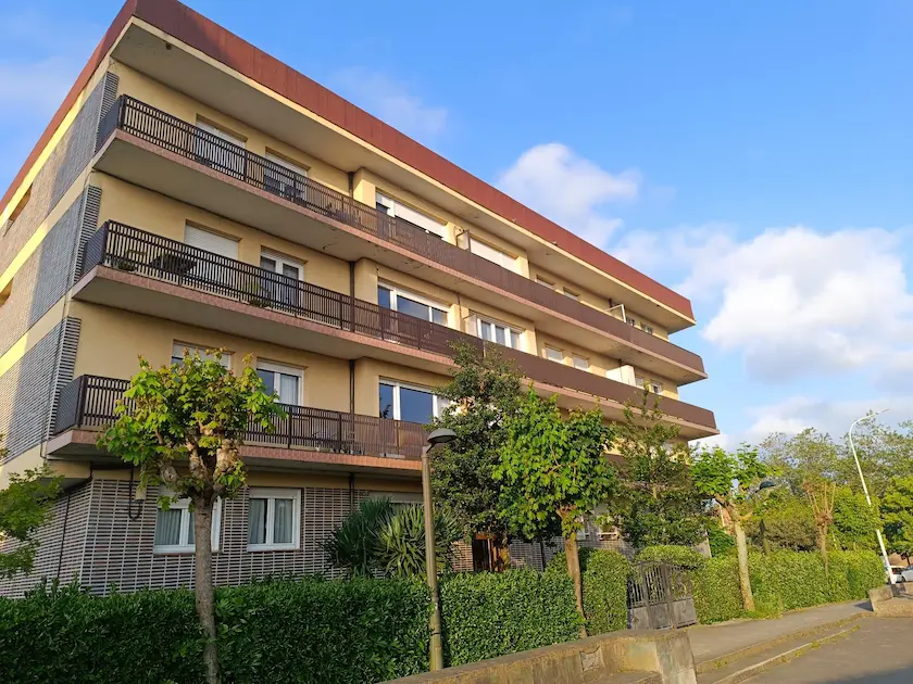 Rehabilitación Fachada Akilino