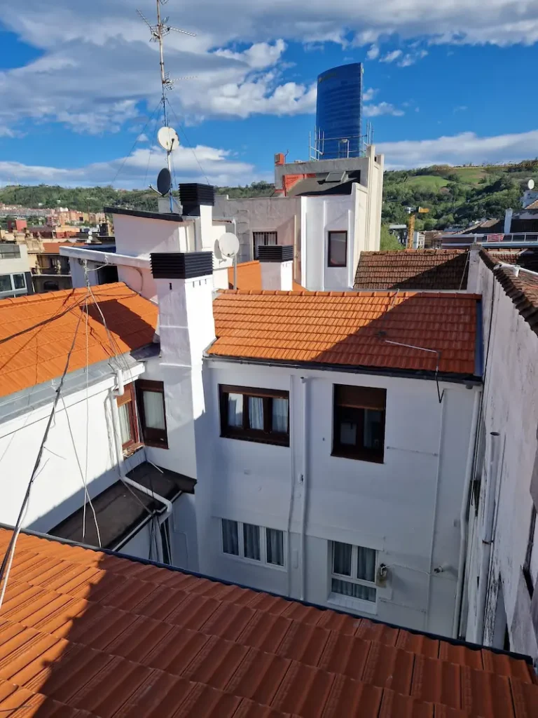 Reforma de tejado en Gregorio de la Revilla 1, Bilbao