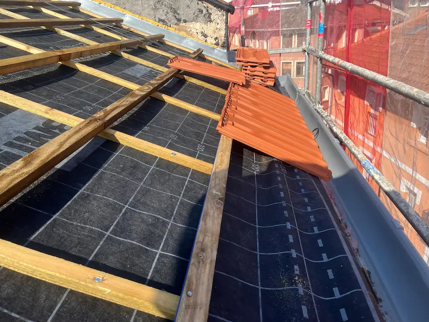 Reforma de tejado en Hurtado de Amezaga 8, Bilbao