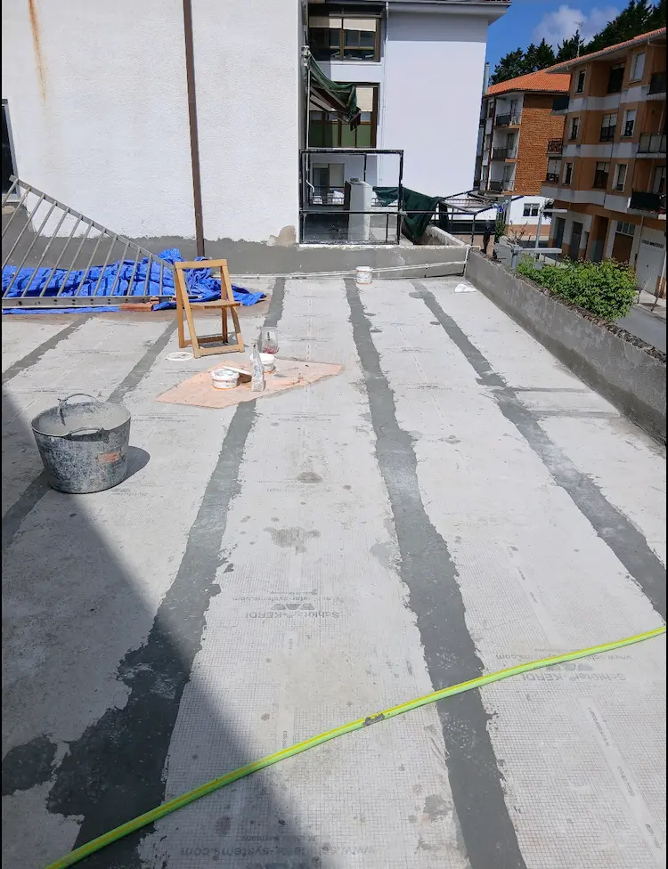 Impermeabilización de terraza en Armintzakalde 11, Armintza