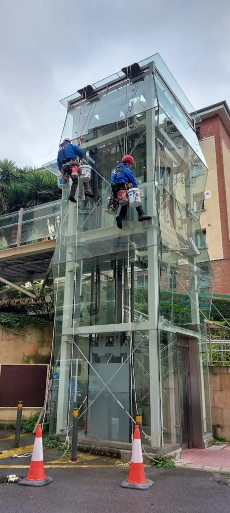 Trabajos verticales en Bizkaia