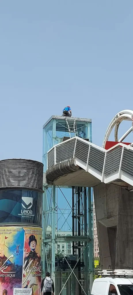 Trabajos verticales en Bizkaia