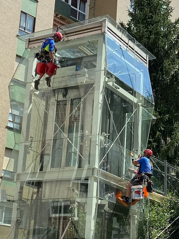 Trabajos verticales en Bizkaia