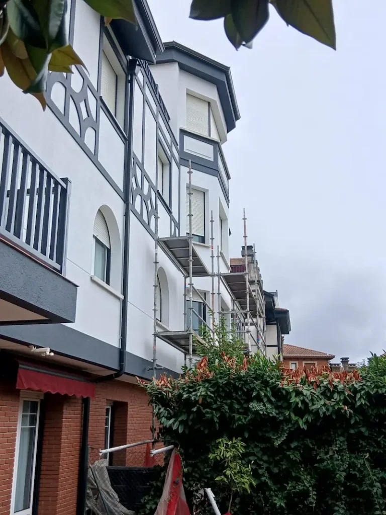 Reforma tejado y fachada en Getxo
